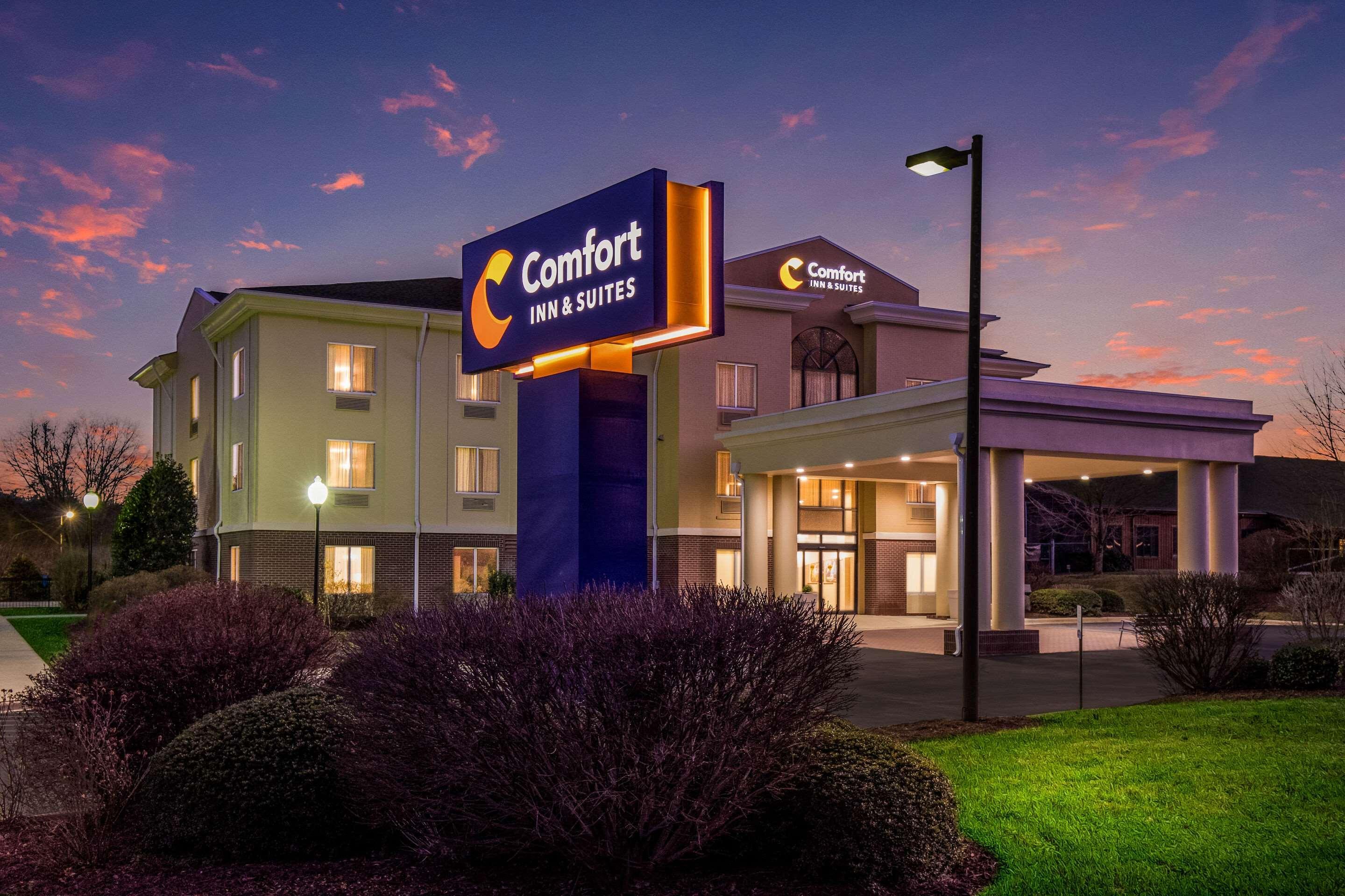 Comfort Inn & Suites Brevard Exterior foto